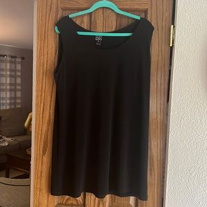 Very nice black top / sleeveless